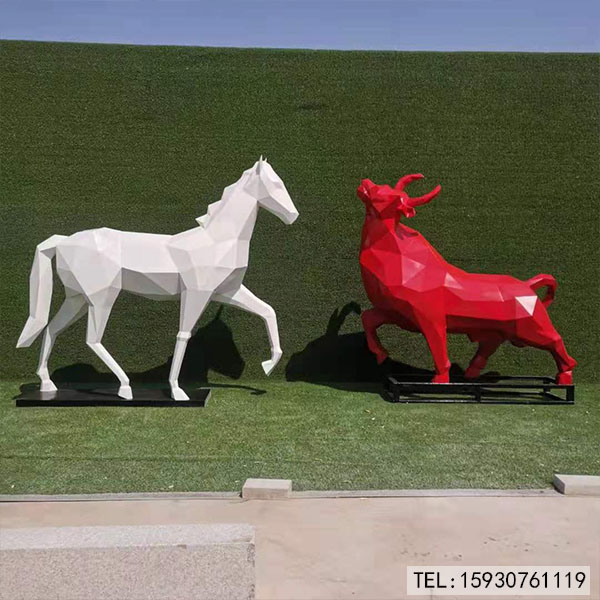 不锈钢动物雕塑马定制厂家